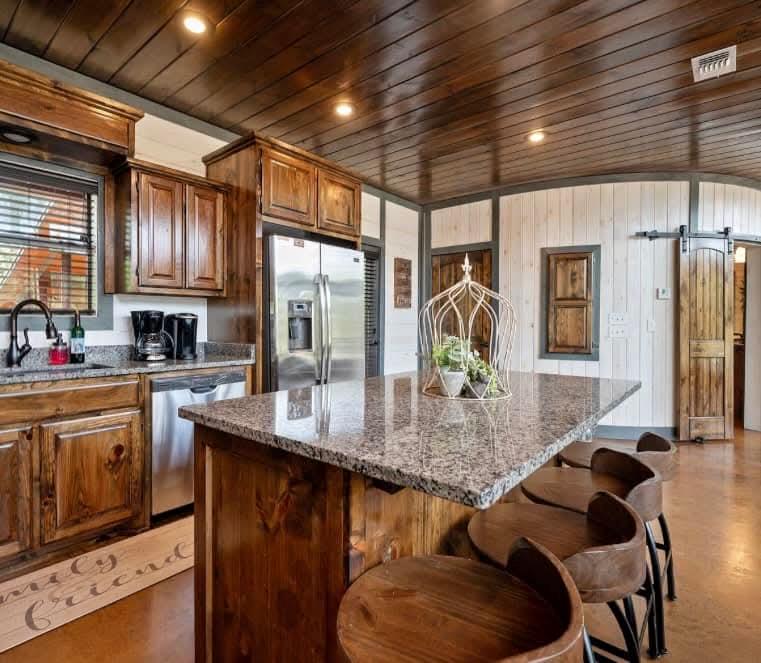 663 Sugarberry Trail Property Photo 7