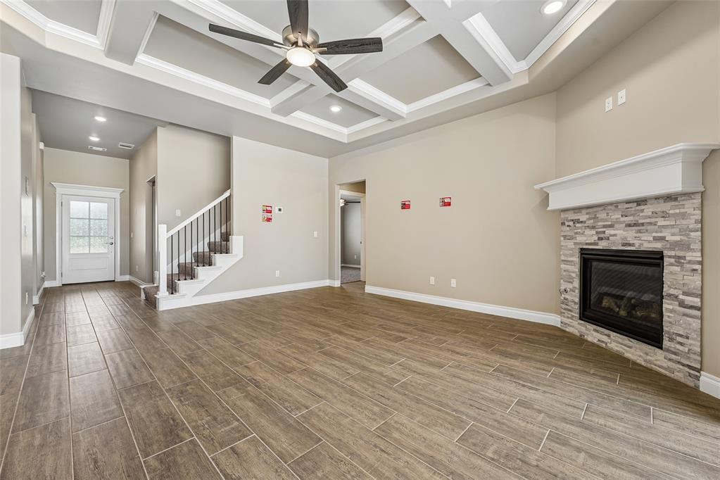 12401 Samara Drive Property Photo 5
