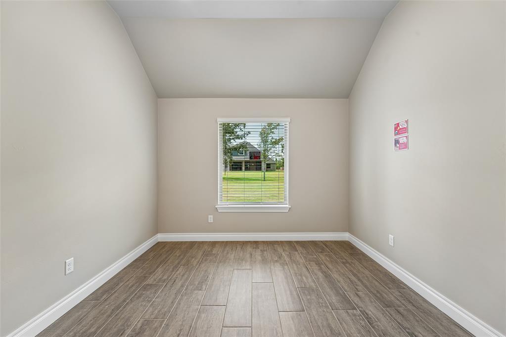 12401 Samara Drive Property Photo 12
