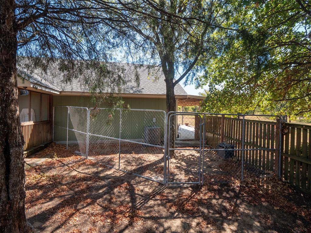 36130 E Highway 59 Highway Property Photo 13