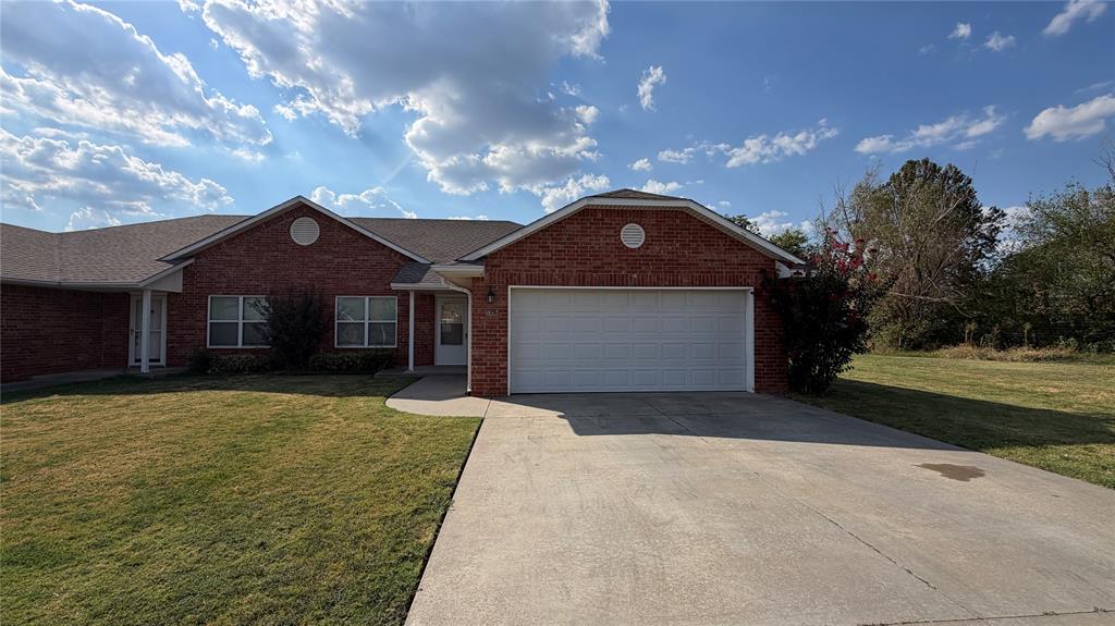 2338 Bent Tree Road Property Photo 1