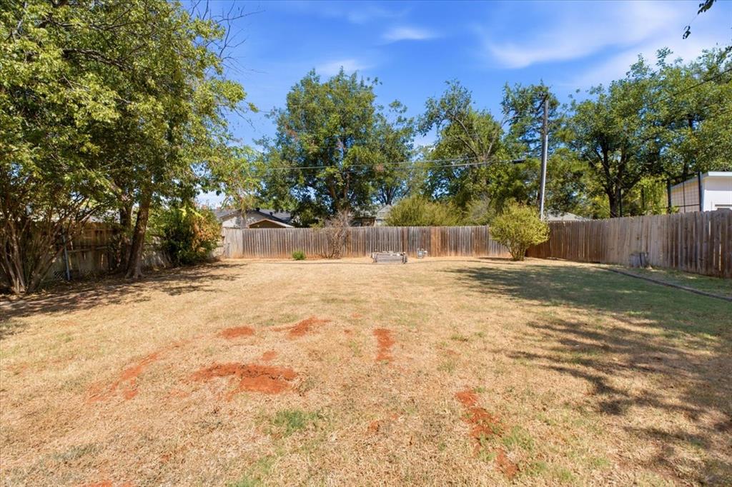1103 Belford Avenue Property Photo 18