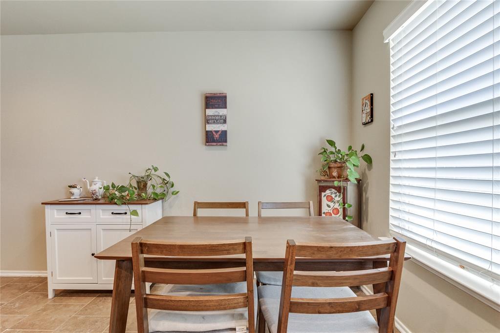 404 Jb Street Property Photo 12