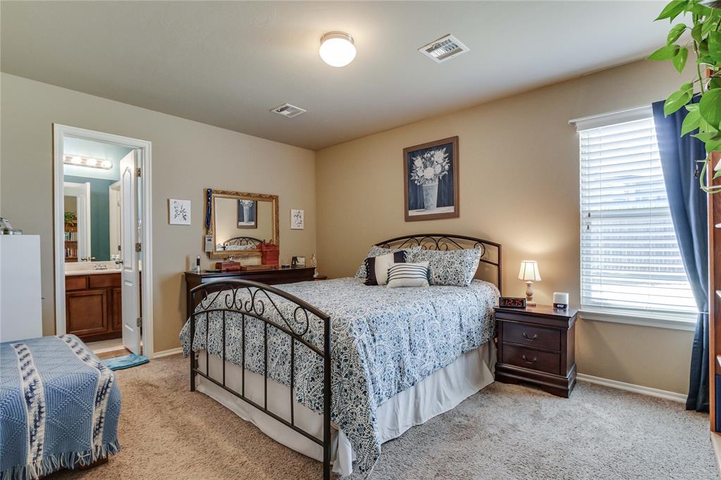 404 Jb Street Property Photo 28