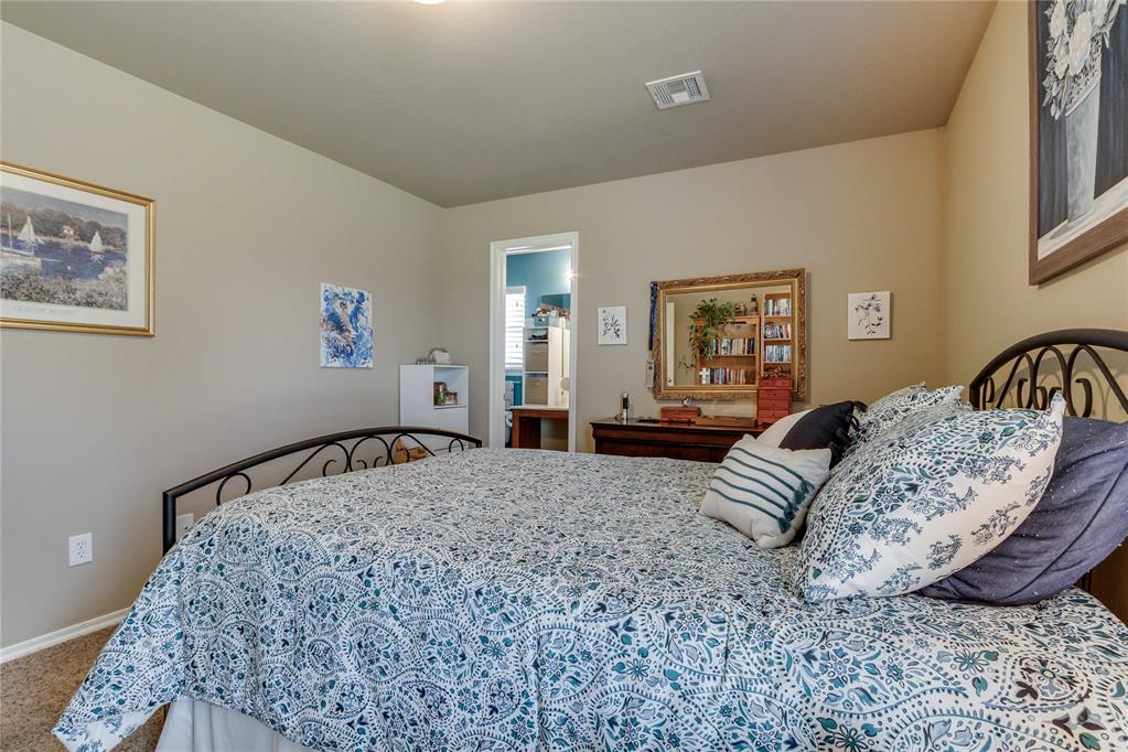 404 Jb Street Property Photo 30