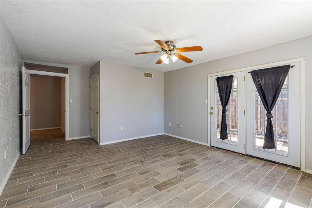 526 Nw Glendale Drive Property Photo 11