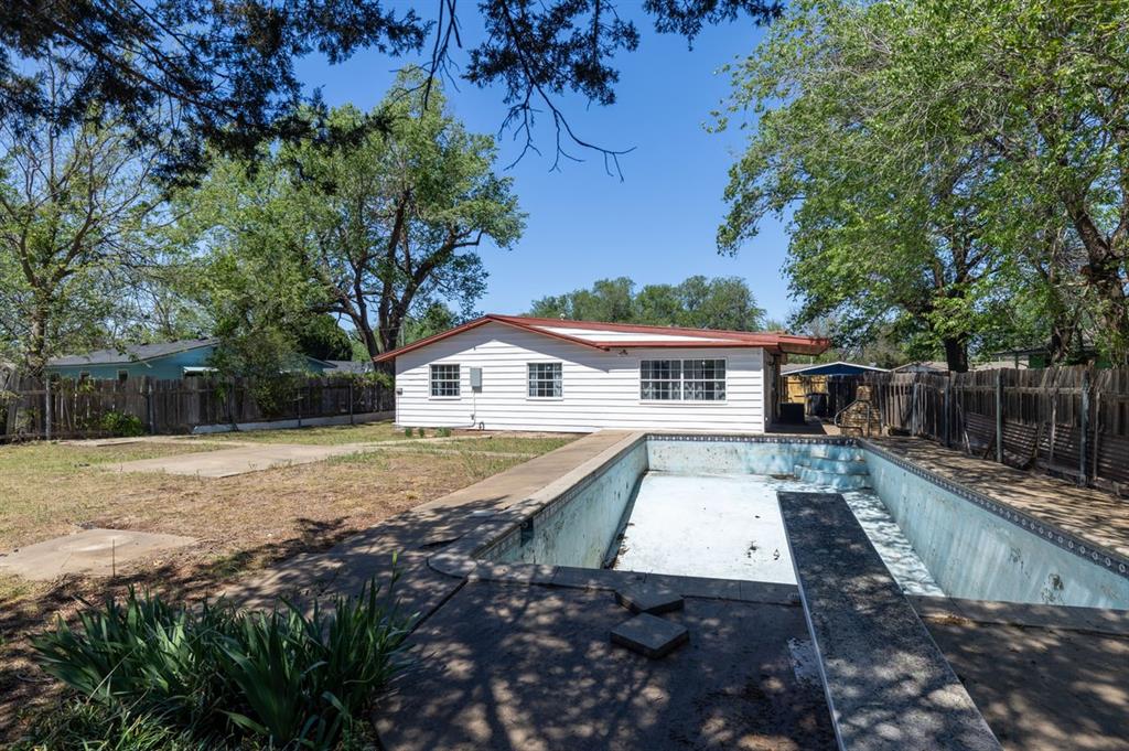 526 Nw Glendale Drive Property Photo 30