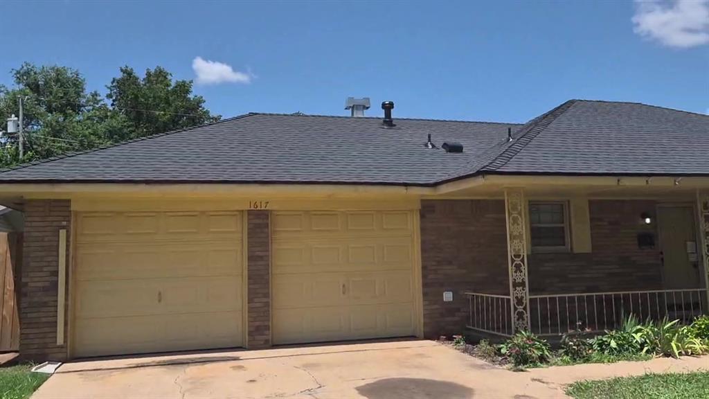 1617 Sw 80th Street Property Photo 4