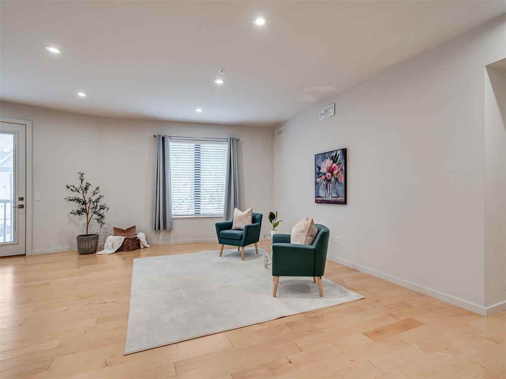 1249873 Property Photo 4