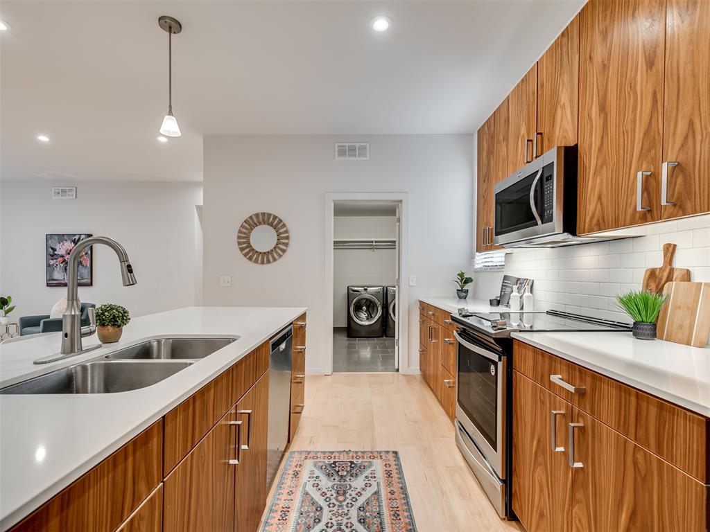 1249873 Property Photo 15