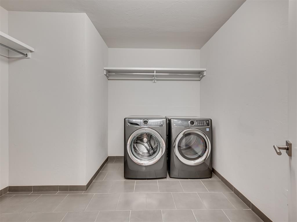 1249873 Property Photo 31