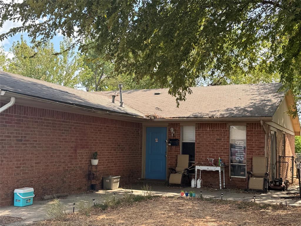 2230 Donna Drive 2232 Property Photo 1