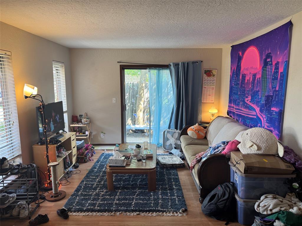 2230 Donna Drive 2232 Property Photo 5