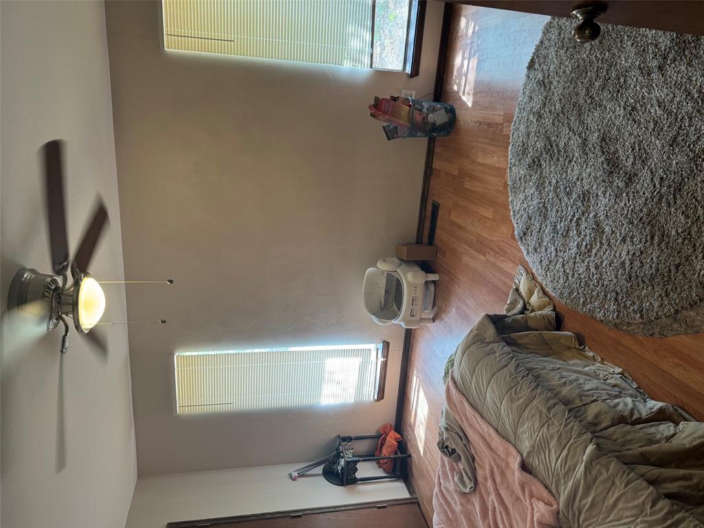 2230 Donna Drive 2232 Property Photo 9