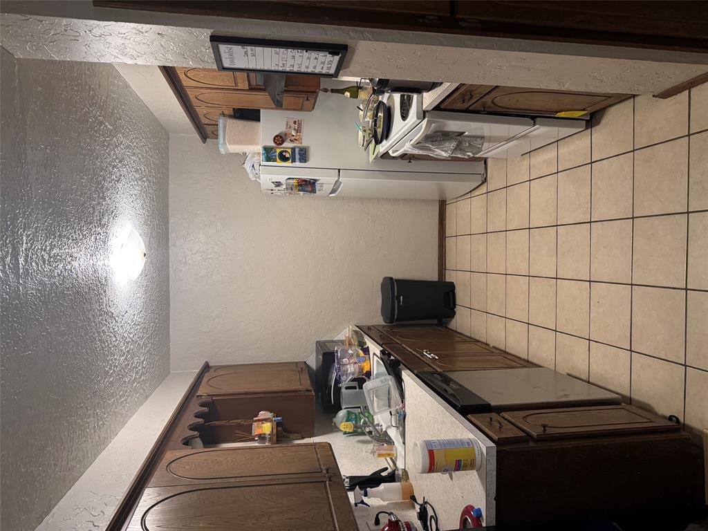 2230 Donna Drive 2232 Property Photo 19