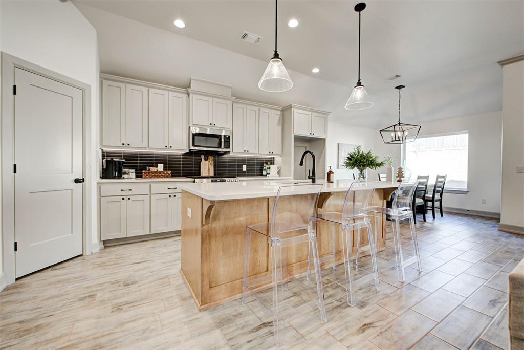 6025 Frankie Lynn Lane Property Photo 17