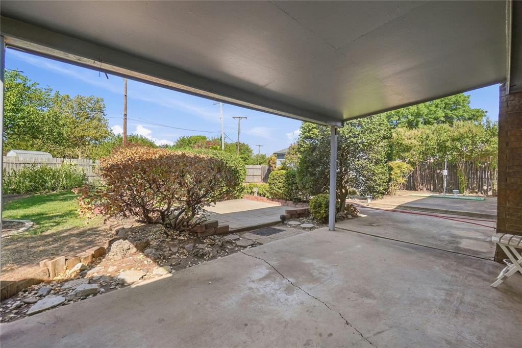 2219 N Flamingo Lane Property Photo 31