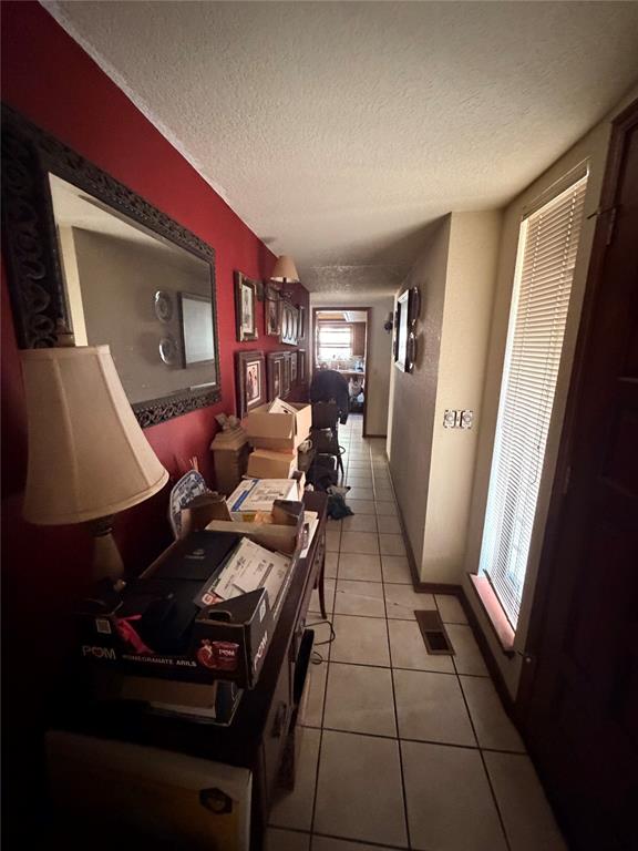 7928 Maehs Lane Property Photo 6
