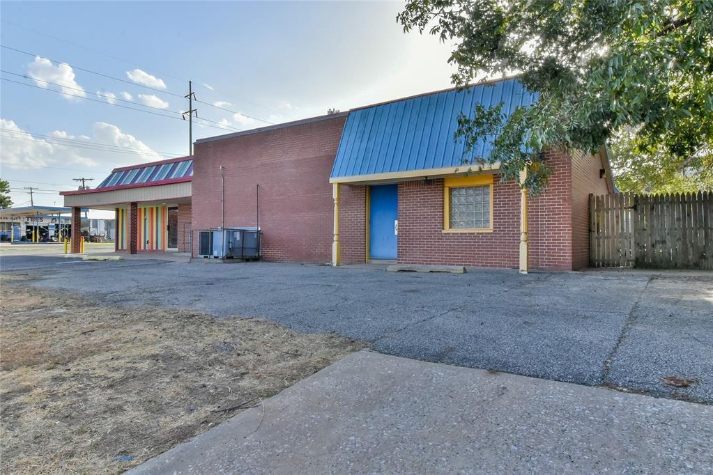 801 Sw 59th Street Property Photo 5
