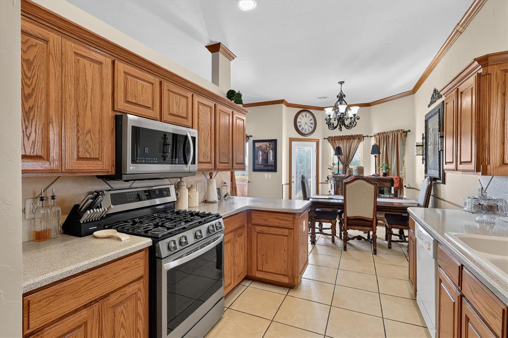1809 Mead Lane Property Photo 13