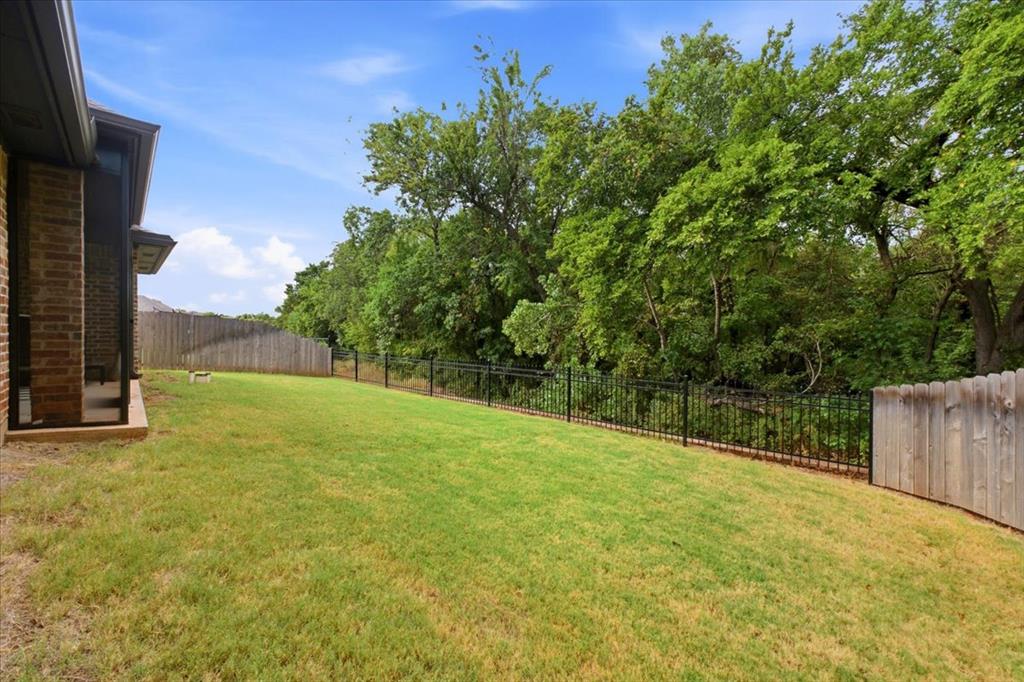 2301 Creekview Drive Property Photo 40