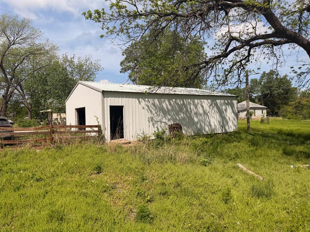 420 E Ferguson Avenue Property Photo 12