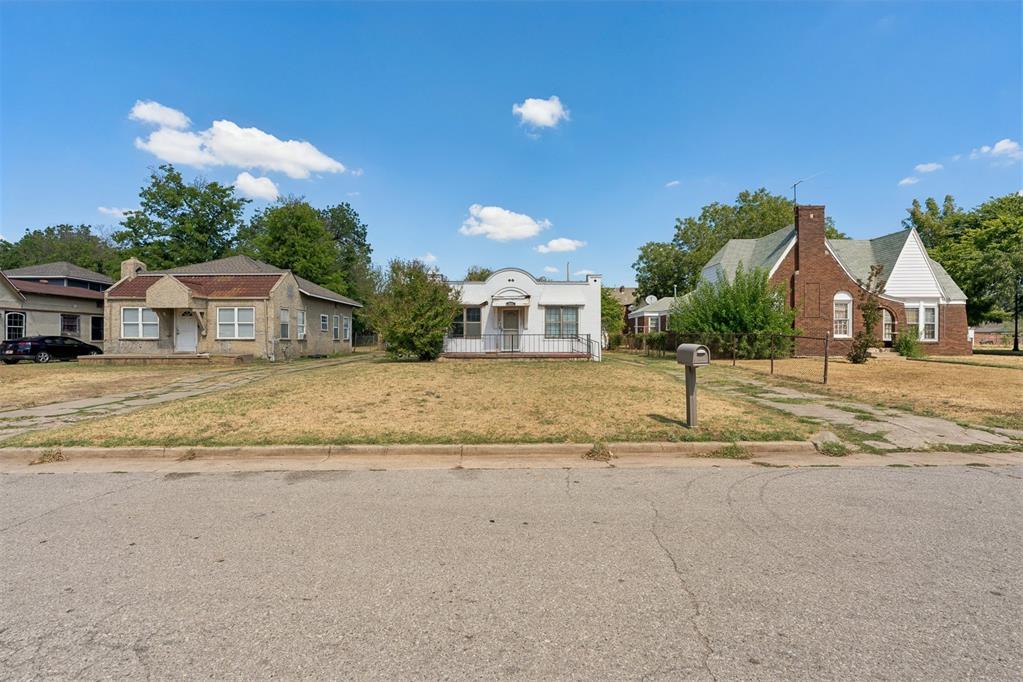 2305 Nw 13th Street Property Photo 2