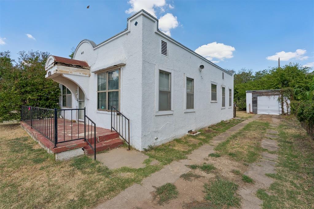 2305 Nw 13th Street Property Photo 4