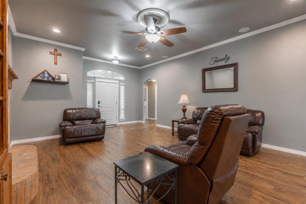 17308 Triana Drive Property Photo 9
