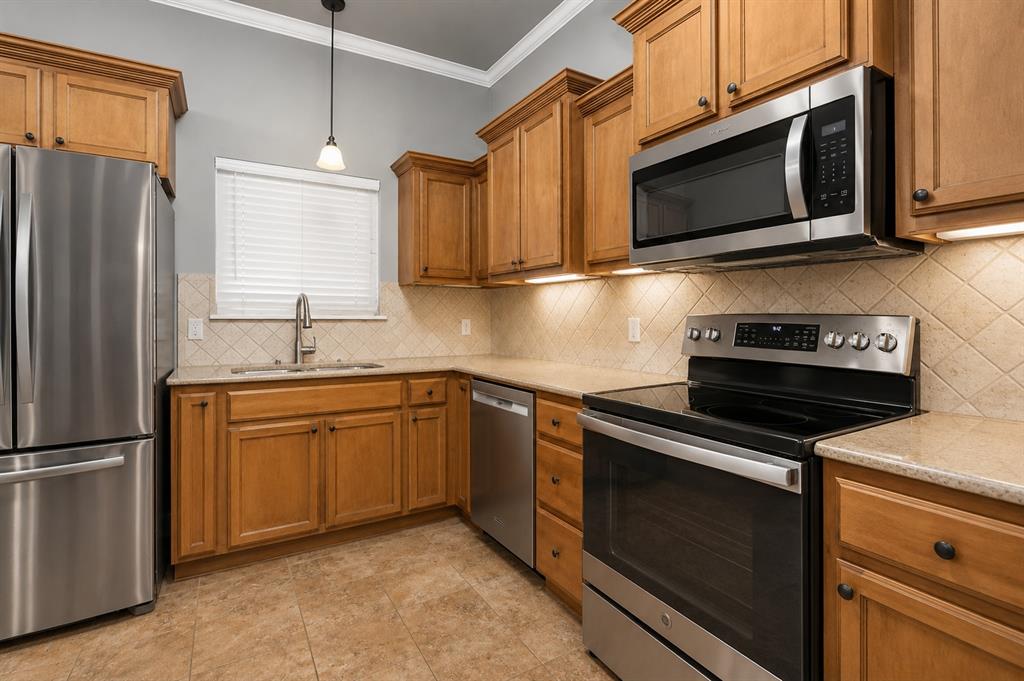 17308 Triana Drive Property Photo 15