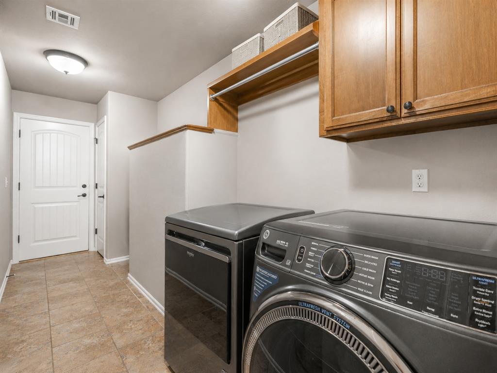 17308 Triana Drive Property Photo 32