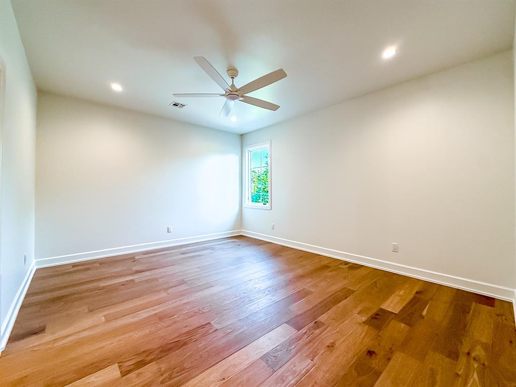 1738 Westchester Drive Property Photo 18