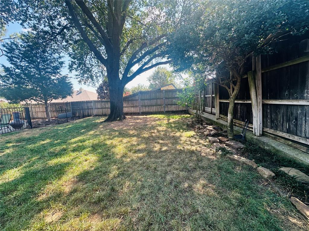 3918 Brookhollow Road Property Photo 8