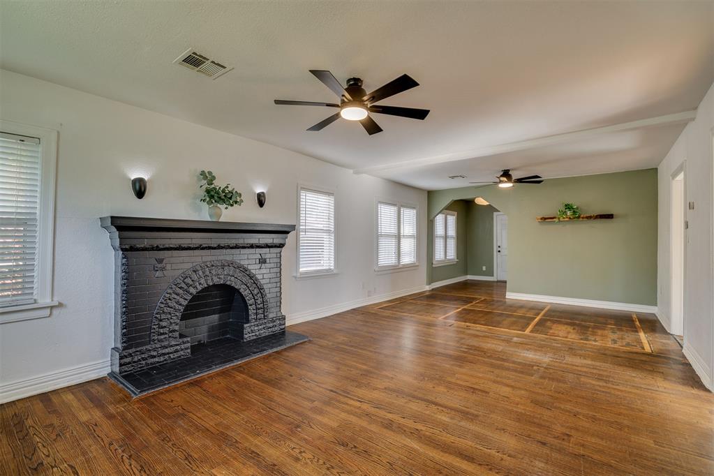 1125 Nw 49th Street Property Photo 4
