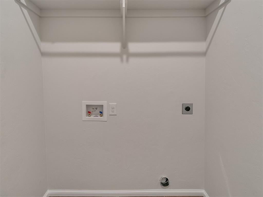 2425 Northcreek Lane Property Photo 14