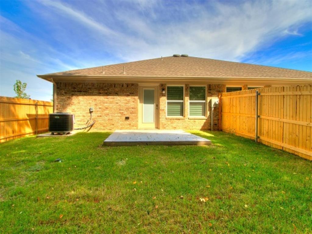2425 Northcreek Lane Property Photo 28