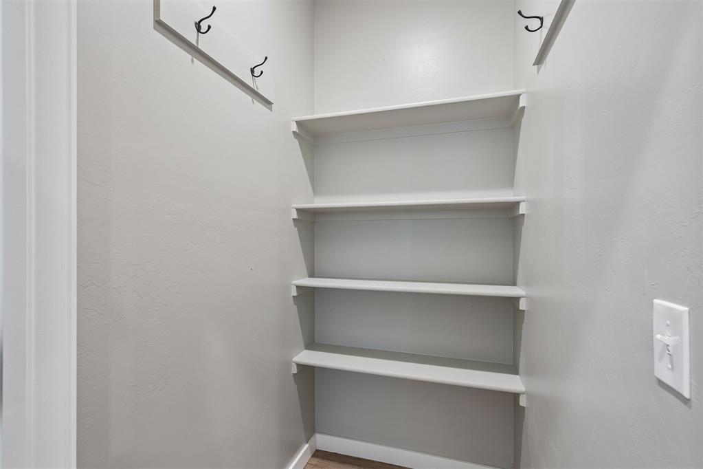 2108 S Air Depot Boulevard Property Photo 13