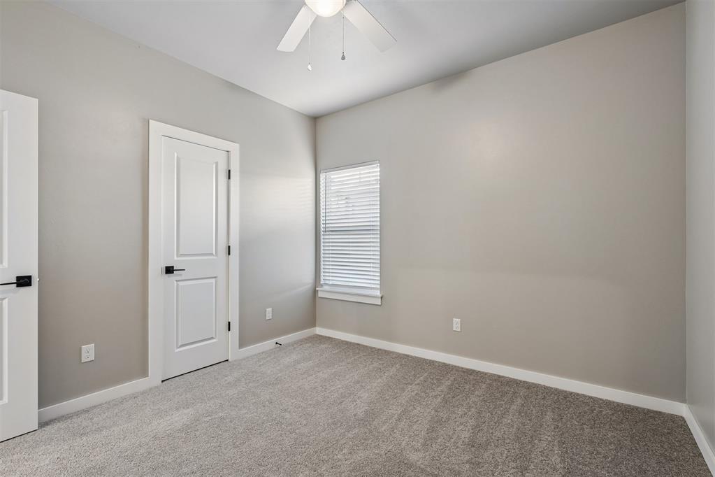 2108 S Air Depot Boulevard Property Photo 26
