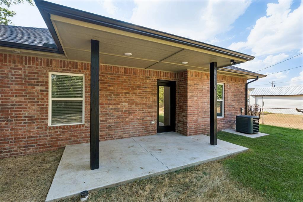 2108 S Air Depot Boulevard Property Photo 35