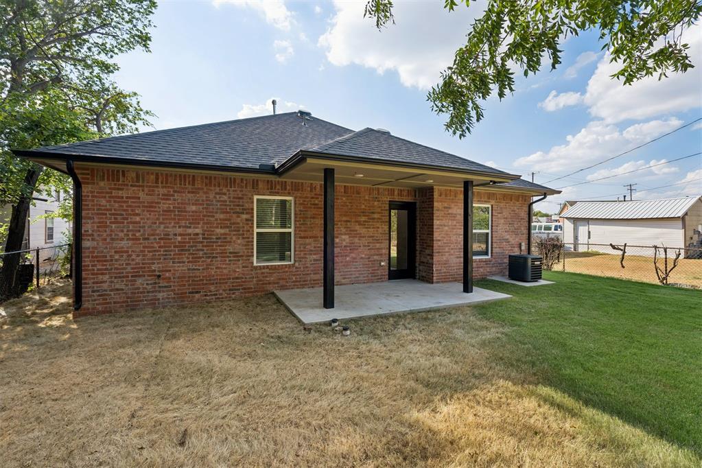2108 S Air Depot Boulevard Property Photo 37