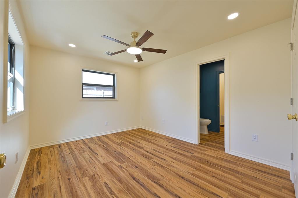 2900 Drakestone Avenue Property Photo 40
