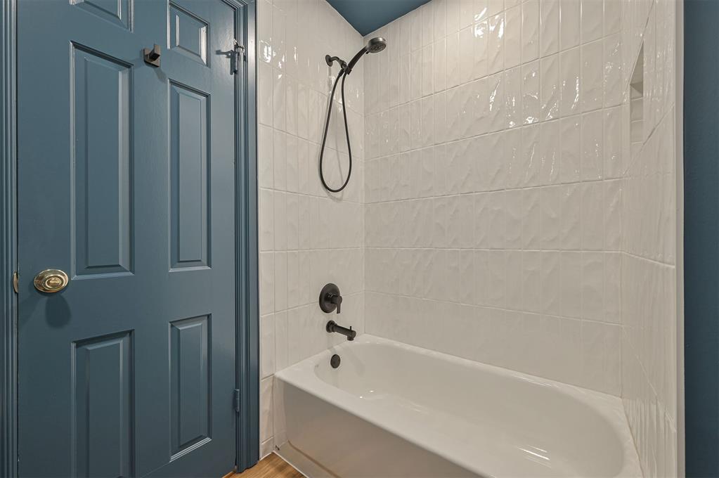 2900 Drakestone Avenue Property Photo 42