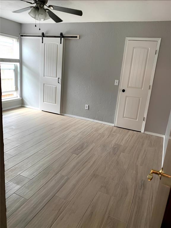 13205 Eastvalley Road Property Photo 4