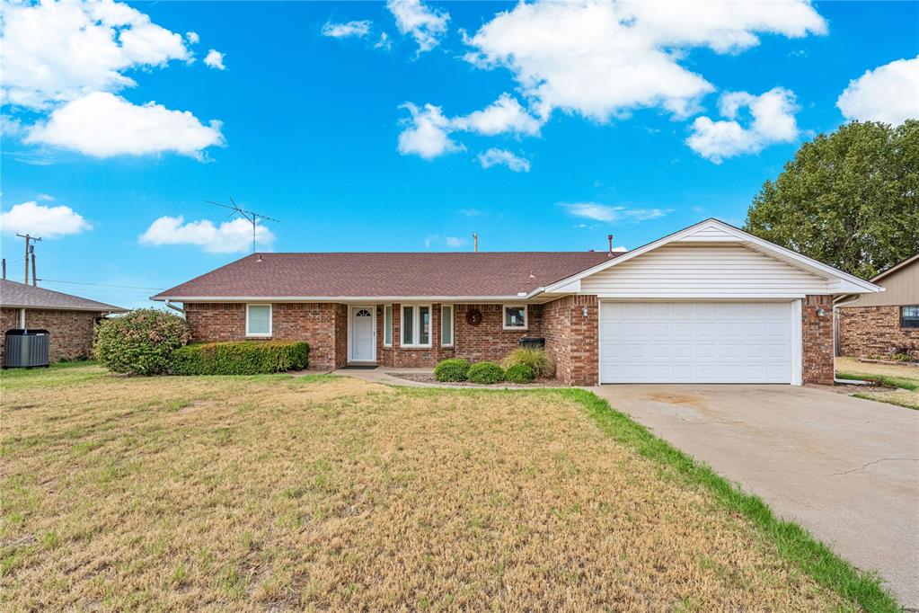 805 Villa Drive Property Photo 1