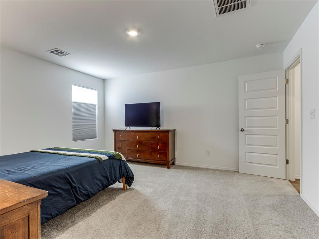 3856 Ada Avenue Property Photo 11