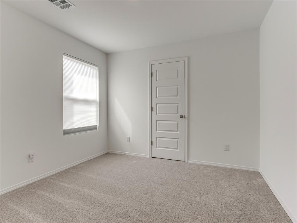 3856 Ada Avenue Property Photo 14