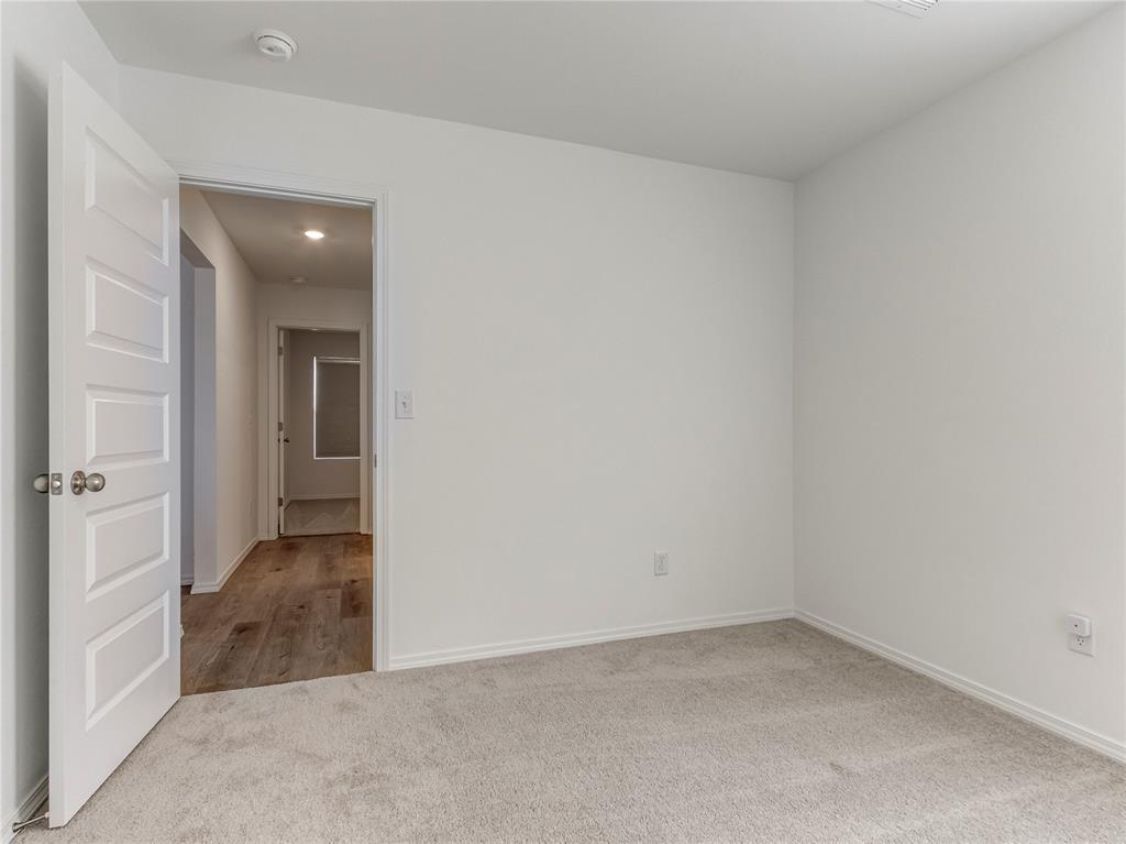 3856 Ada Avenue Property Photo 15