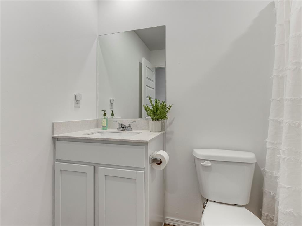 3856 Ada Avenue Property Photo 18