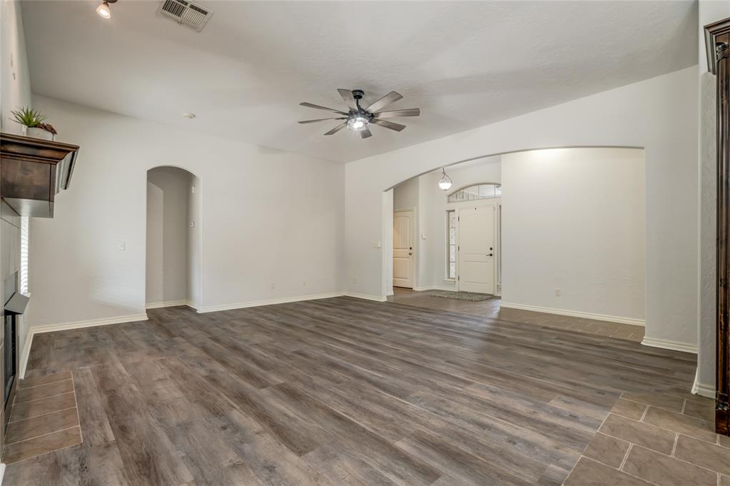 876 Crooked Oak Circle Property Photo 8