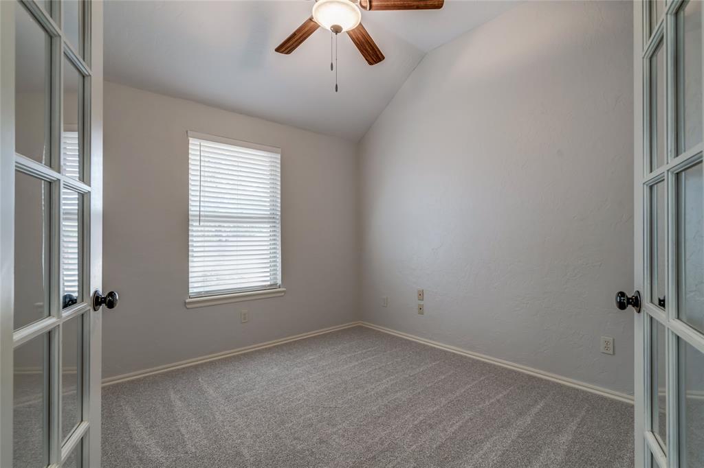 876 Crooked Oak Circle Property Photo 28